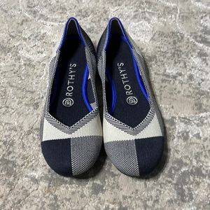 Worn once, original Rothy’s round toe